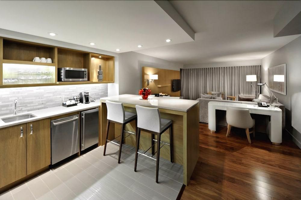 The James Hotel Saskatoon Exteriör bild